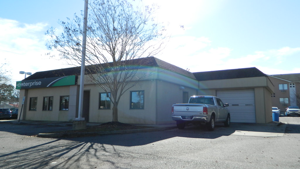 Enterprise Car Sales Enterprise Car Sales (2,549 square fe… Flickr