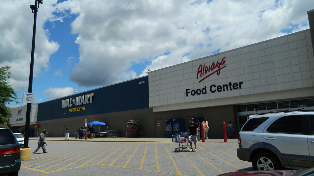 Walmart Supercenter Newport News VA (6/14/13) Andy Dufurrena Flickr