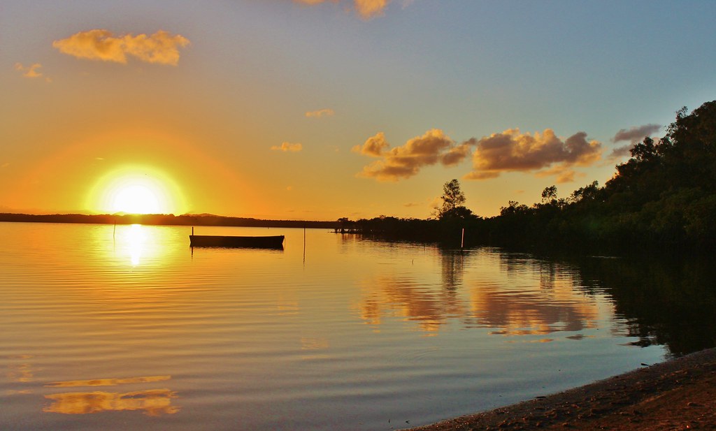 IMG_9283 Golden Lake Cooroibah sunrise Sharyn Cusack Flickr