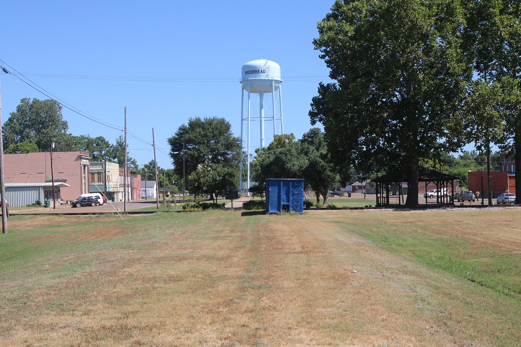 Moorhead, MS Water Tower (New) Andy Tucker Flickr