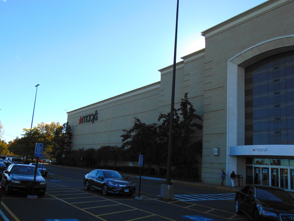 Macy's (Holyoke Mall, Holyoke, Massachusetts) JJBers Flickr