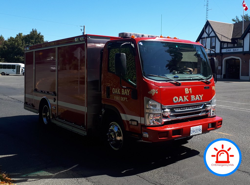Oak Bay Fire Department Battalion 1 2017 Isuzu Elf / ITB M… Flickr