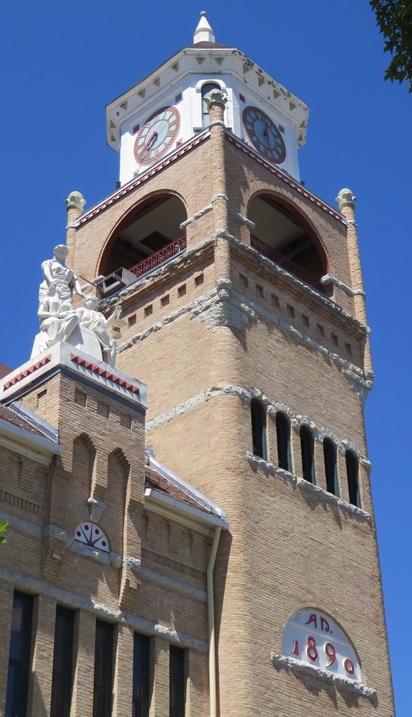 Iron County Courthouse Tower (Crystal Falls, Michigan) Flickr