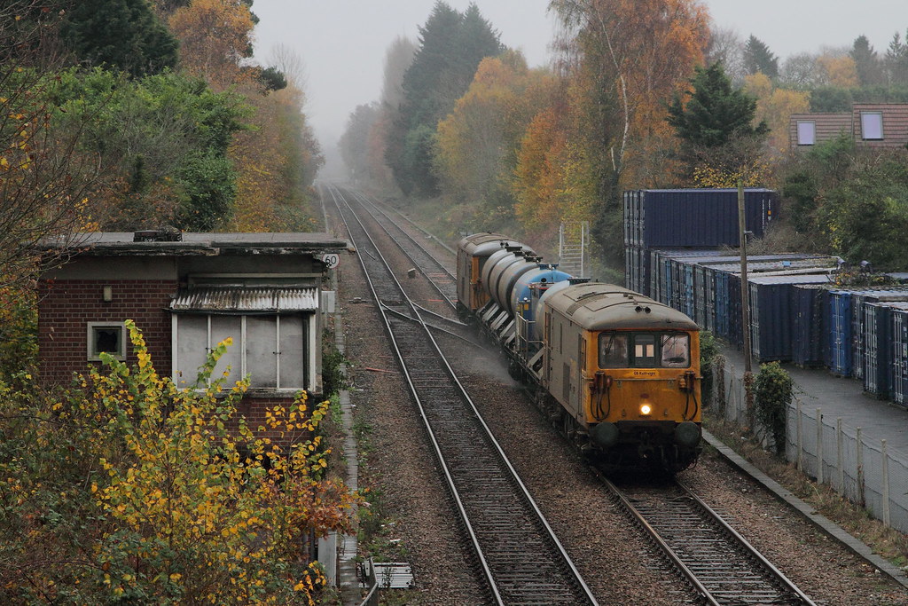 Guildford UK 2018 The sturdy but abandoned Shalford Sign… Flickr