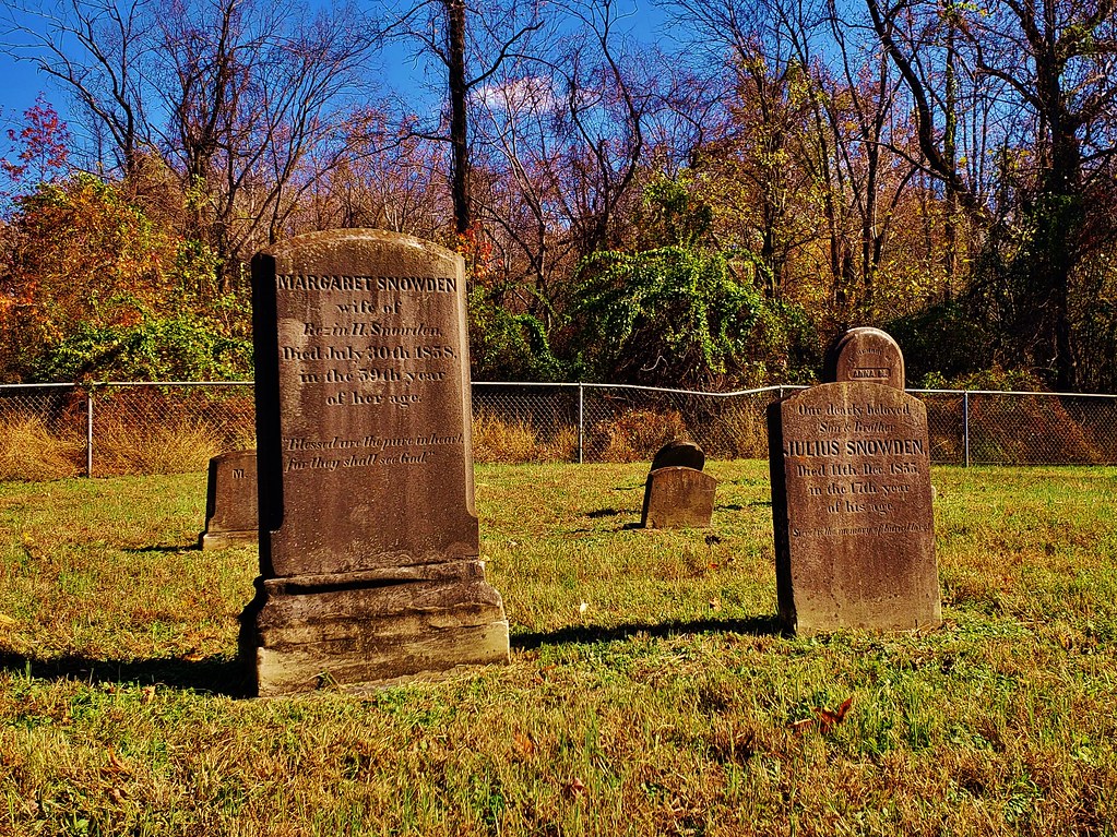 Autumn At Snowden Cemetery This is a picture of Snowden Ce… Flickr