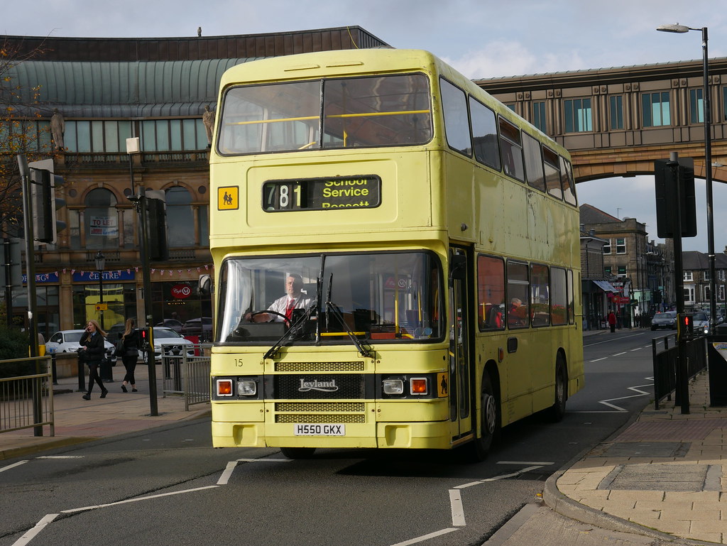 Transdev The Harrogate Bus Company Leyland Olympian ONCL10… Flickr