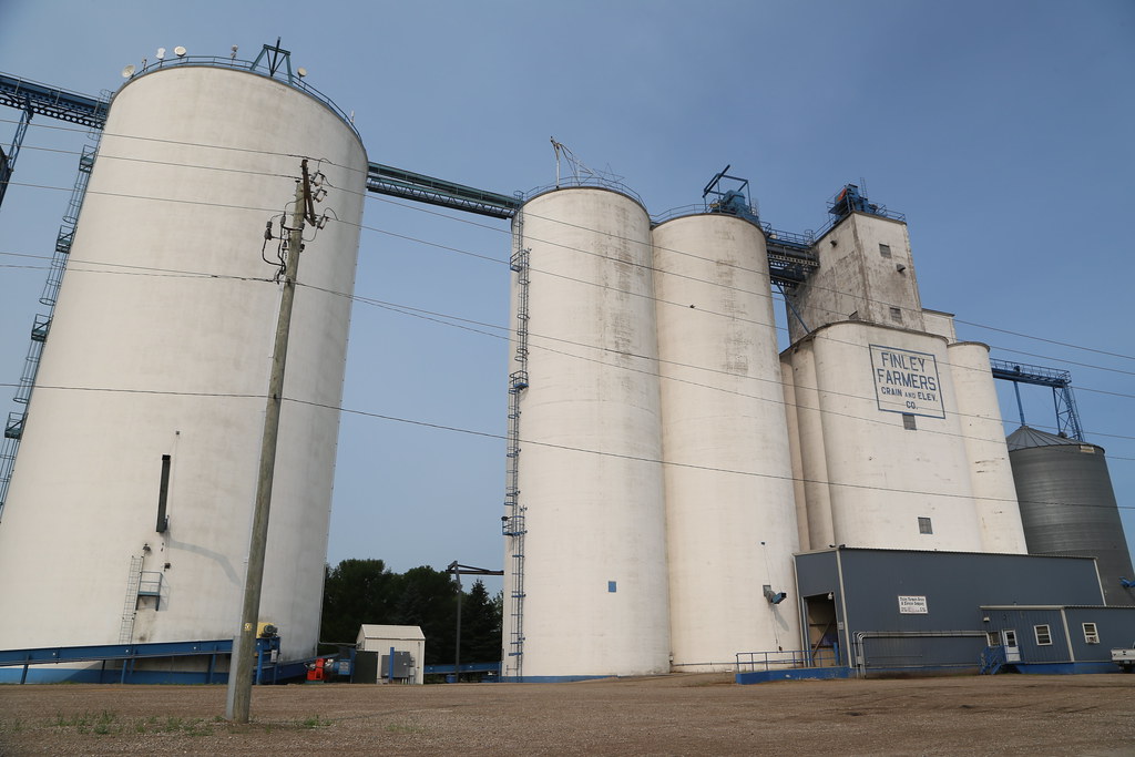 Finley North Dakota, Grain Elevator, Steele County ND Flickr
