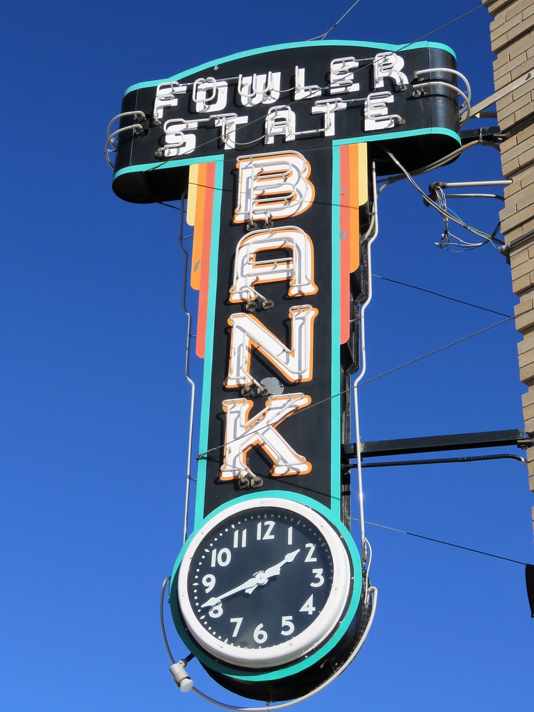 Fowler State Bank Clock Sign Patricia Henschen Flickr