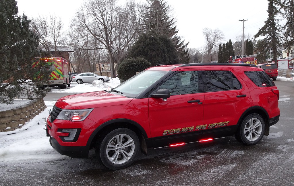 Excelsior,MN Fire assisting Fire Working apartm… Flickr