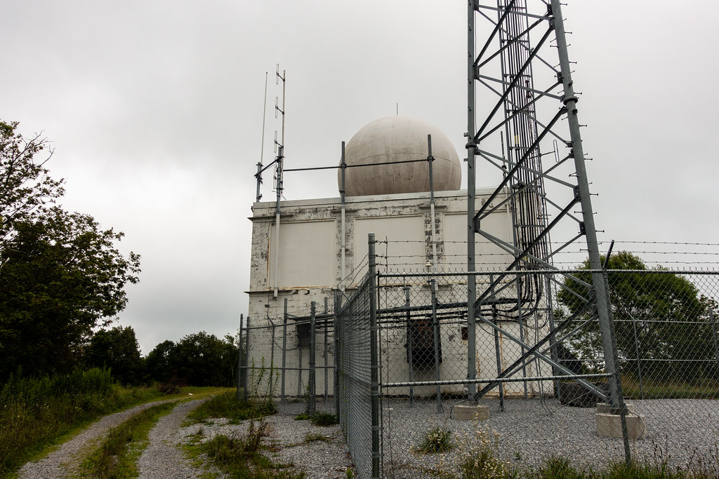 Radar Building, Holston Mountain, Tennessee An old FAA rad… Flickr