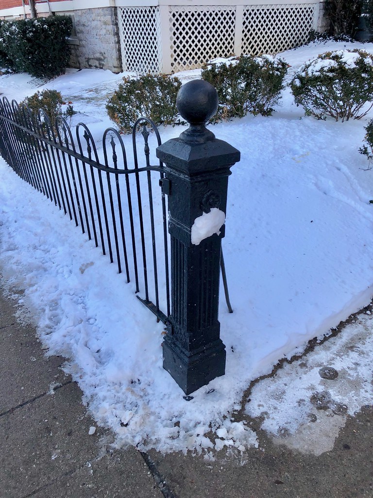 Gatepost, The Roanoke Apartments, Clifton, Cincinnati, OH Flickr