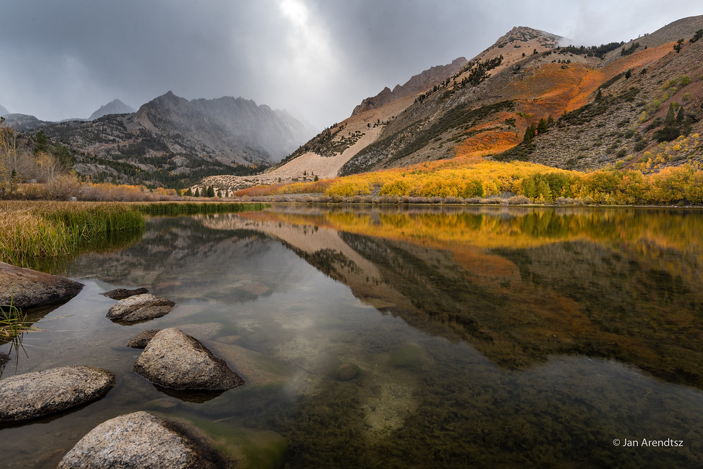 Fall Color at North Lake Colorful aspen groves reflected i… Flickr