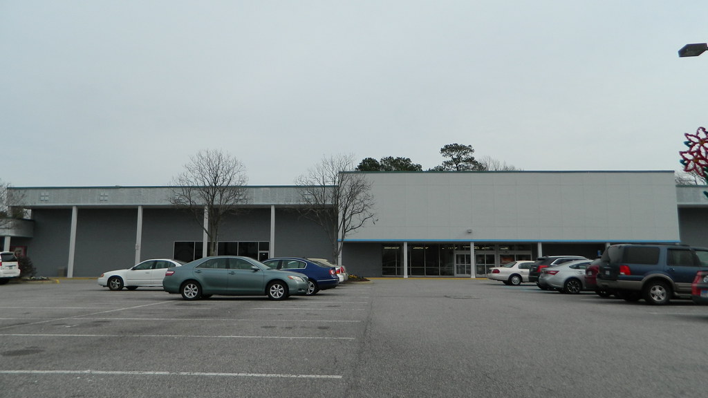 Flickriver Photoset 'Arrowhead Plaza Virginia Beach, VA, 5614