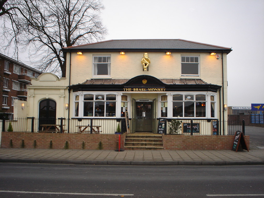 DSC01854 The Brass Monkey Pub in Shirley Road, it used to … Flickr