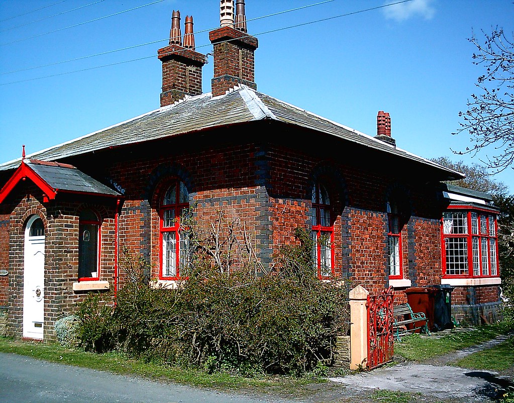 The Bungalow, Potters Lane David Flickr