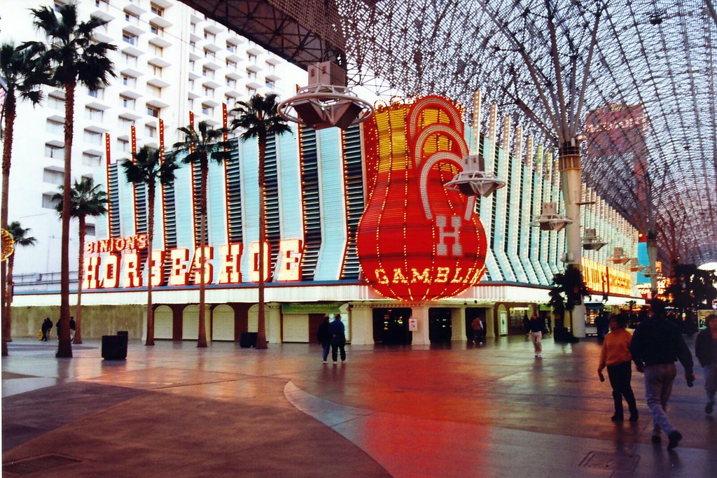 Las Vegas Fremont Street Binion's Horseshoe Binion's Ho… Flickr