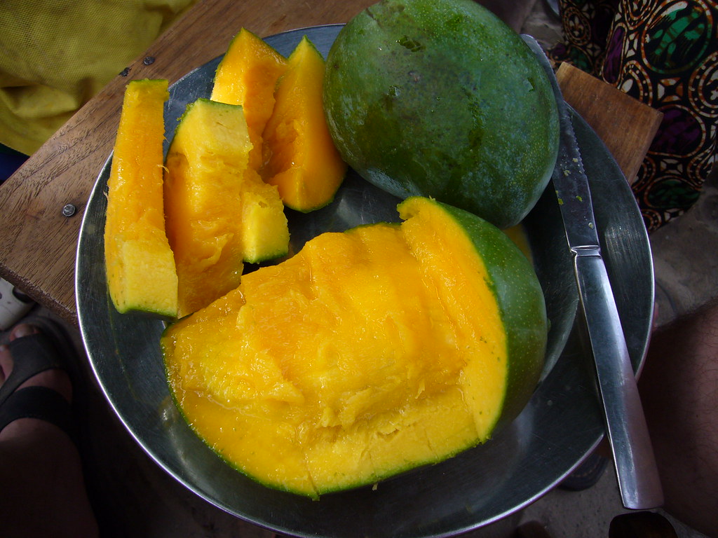 Fresh Mango The mango season goes from April to July in Se… Flickr