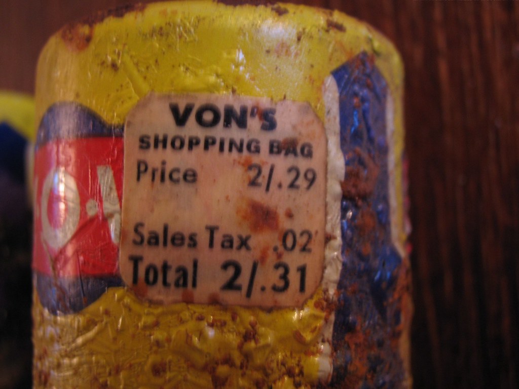 "How much for these Batteries?" "With tax, two are 31¢" Zo… Flickr