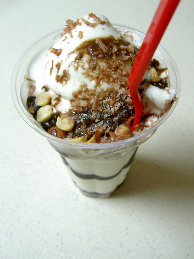 Peanut Buster Parfait From Dairy Queen Nastiest look… Flickr