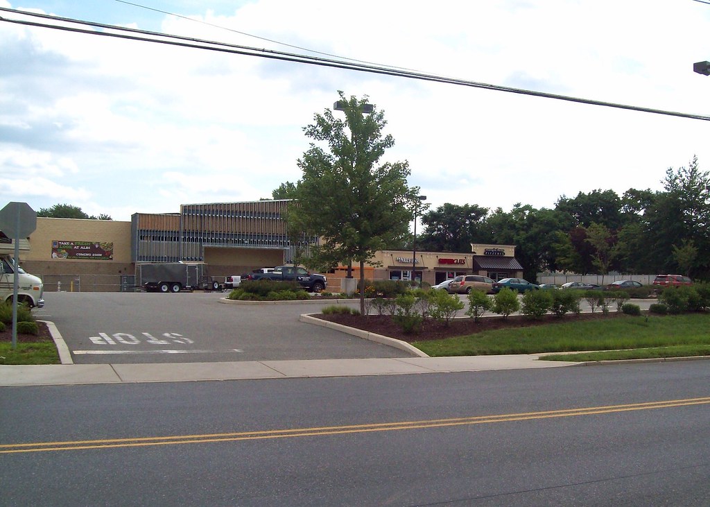 Former Bottom Dollar Future Aldi Bellmawr NJ Former Bottom… Flickr
