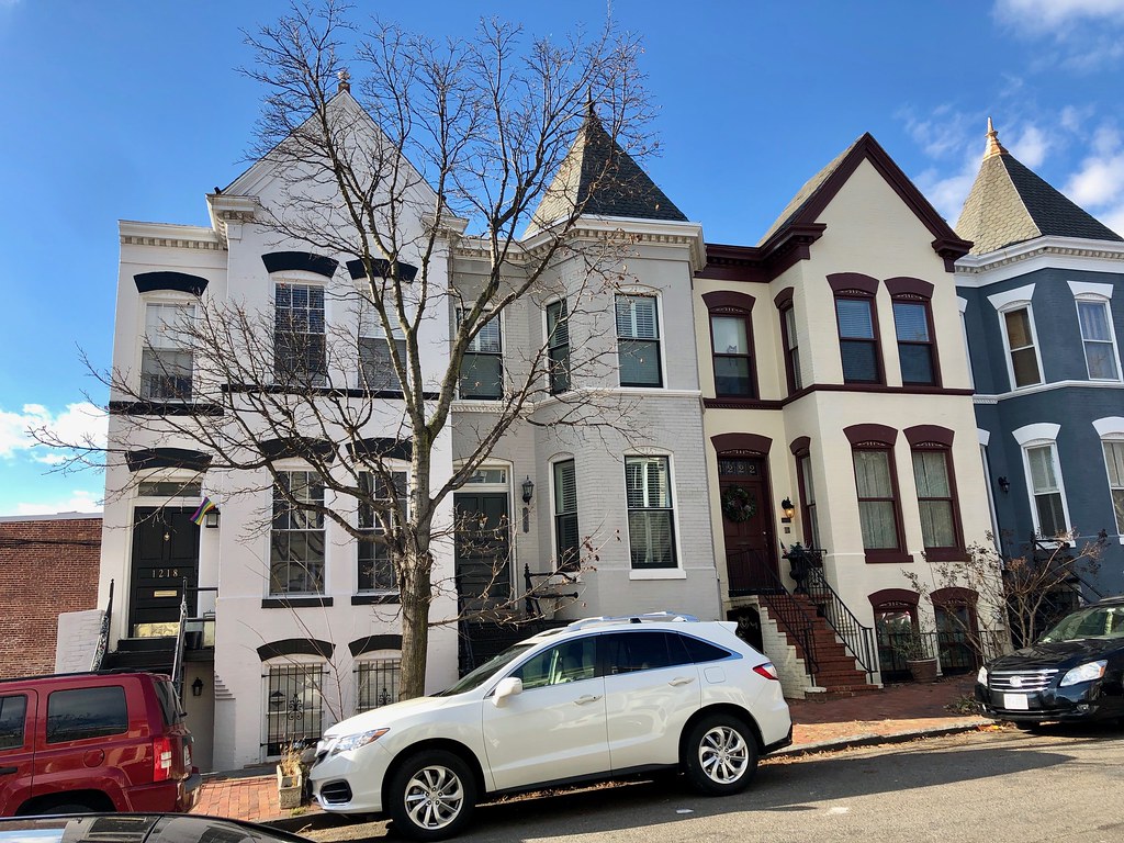 29th Street NW, Washington, DC Warren LeMay Flickr