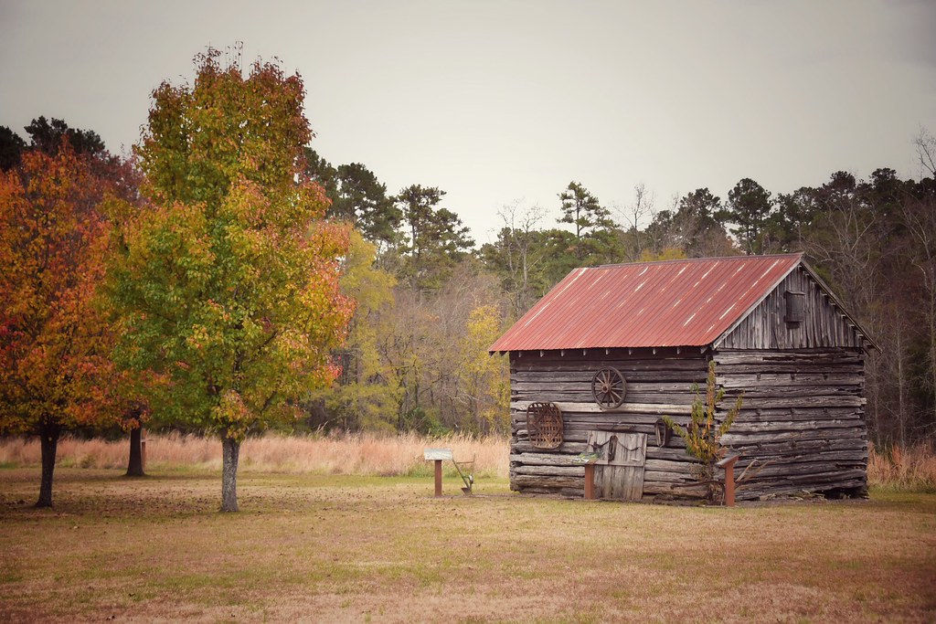 SR Fall barn tobacco barn, used in blog sa 2019. park info… Flickr