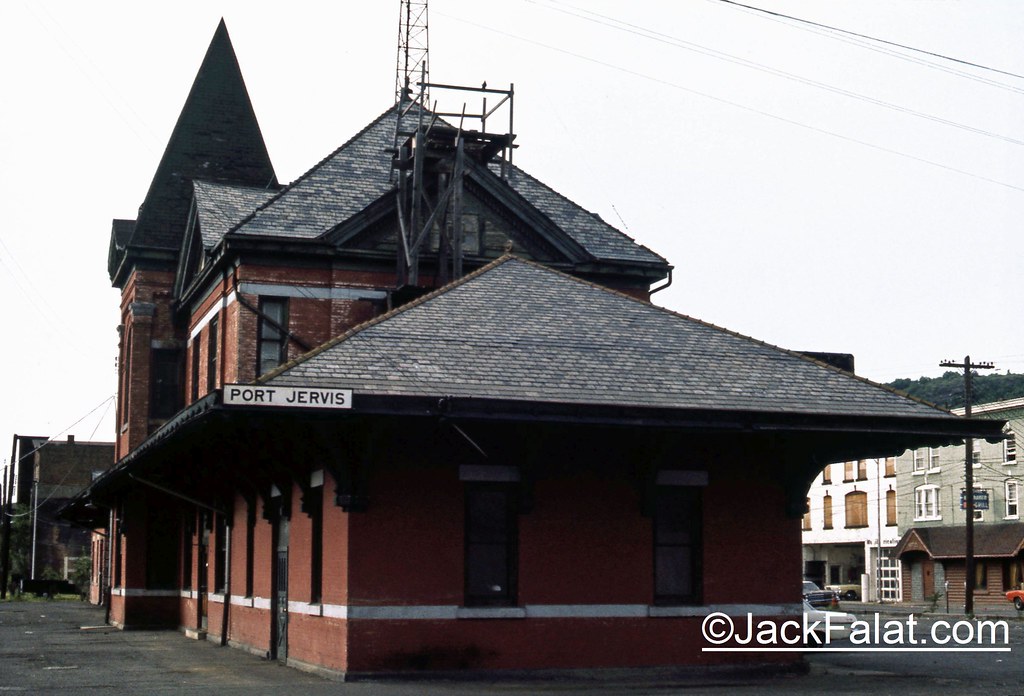 Port Jervis, NY. South Side Erie Railroad Station. Radio T… Flickr