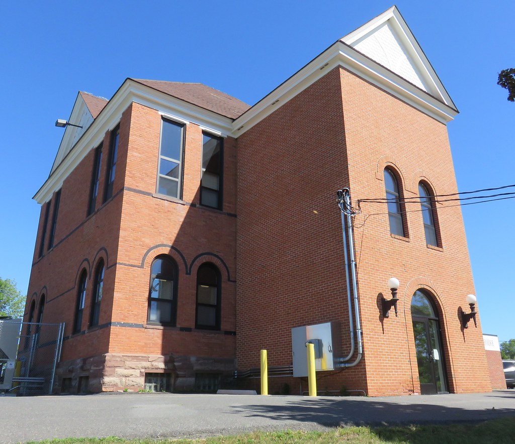 Baraga County Courthouse (L'Anse, Michigan) Baraga County … Flickr
