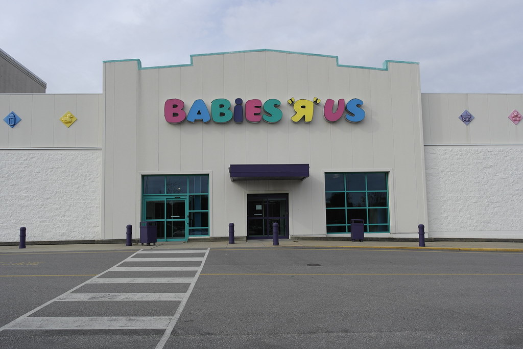Former Babies "R" Us Newport News This store was closed … Flickr
