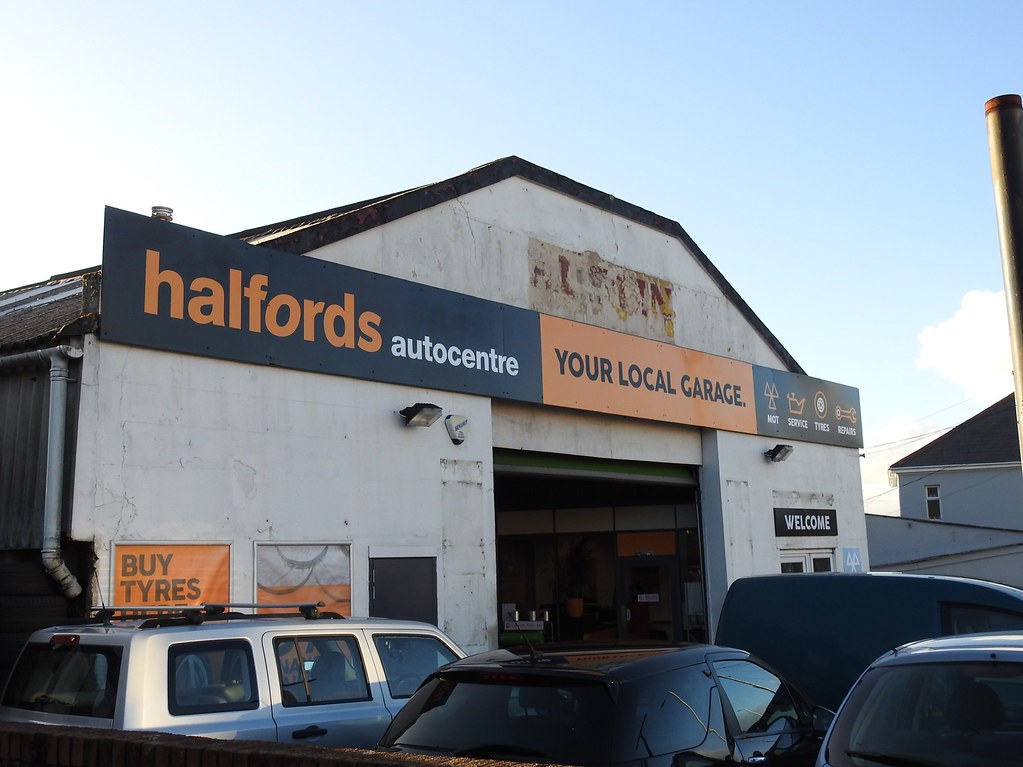 Austin Ghost Sign, Fort Austin Avenue, Plymouth 30 Novembe… Flickr