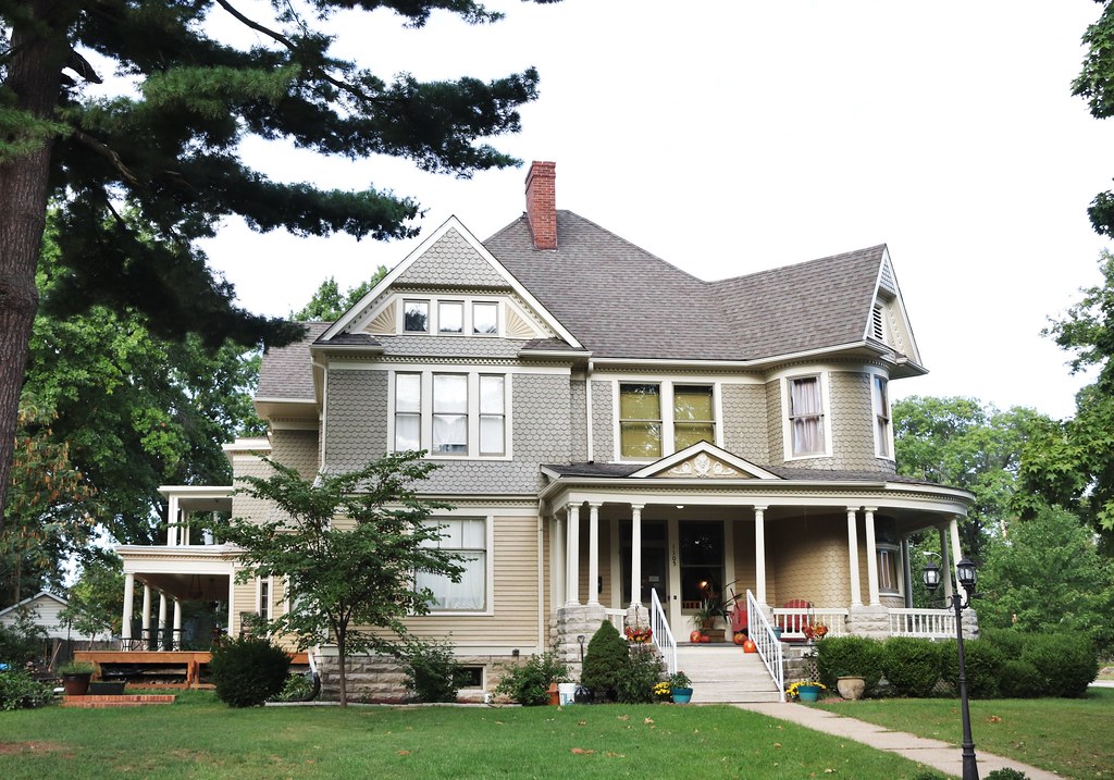 Historic Home in Mexico Missouri A. P. Green House Bed And… Flickr