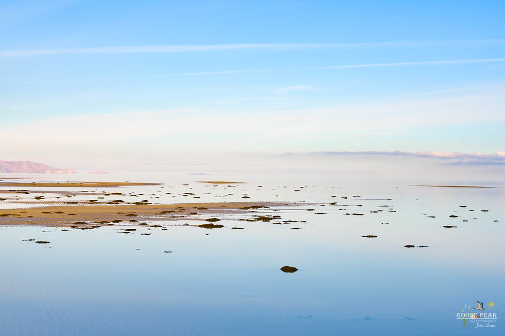 Calm blue shallow water, the Great Salt Lake from Black Ro… Flickr