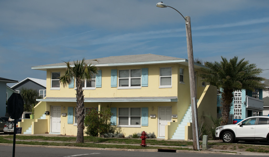 Neptune Beach historic housing (0303) There’s actually th… Flickr