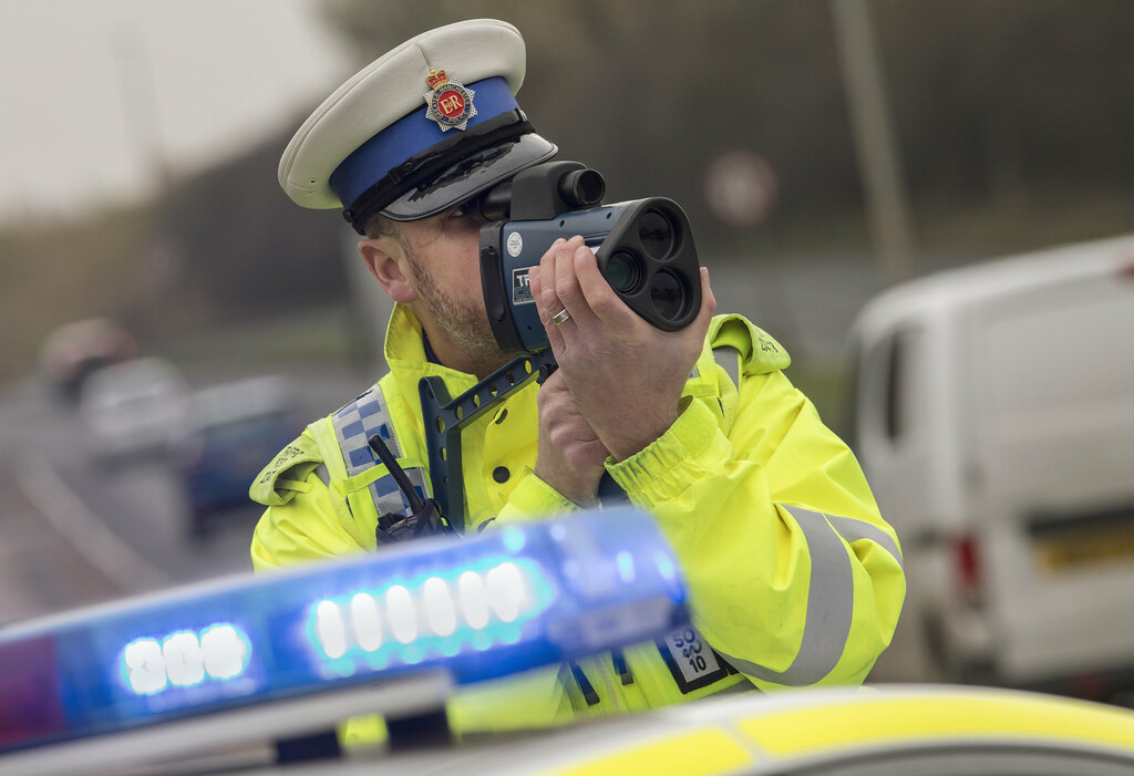 Hand Held Speed Camera A police community support officer … Flickr