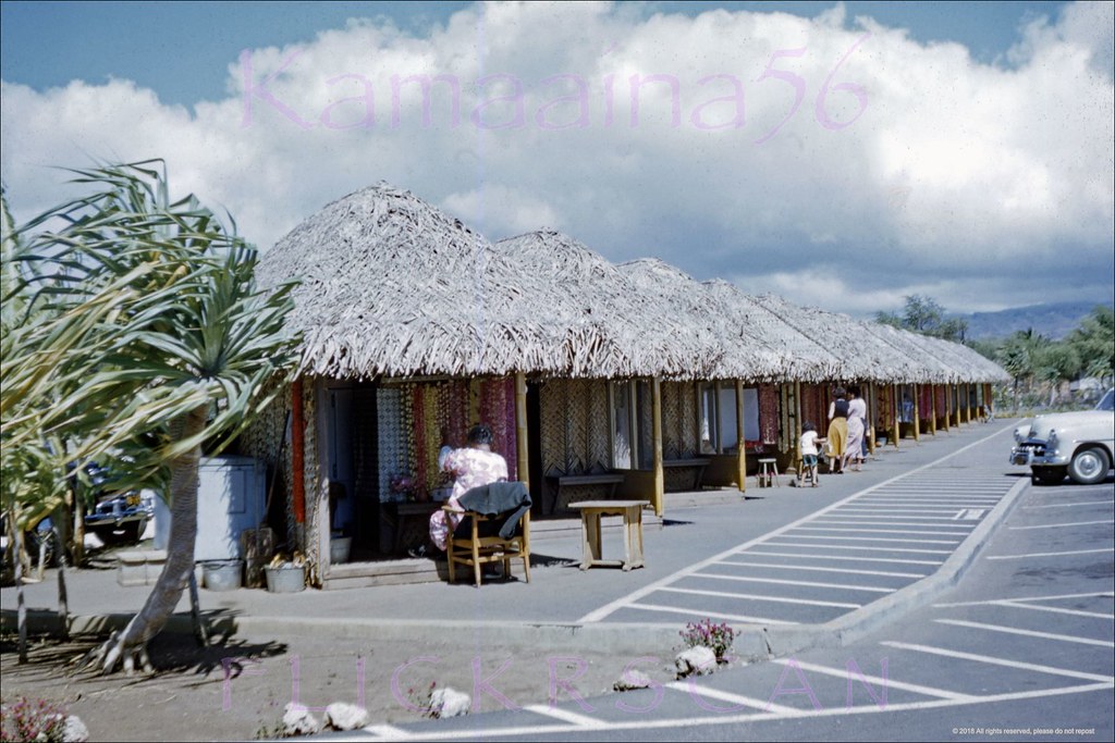 Honolulu Airport Lei Stands 1953 Pretty view of the thatch… Flickr