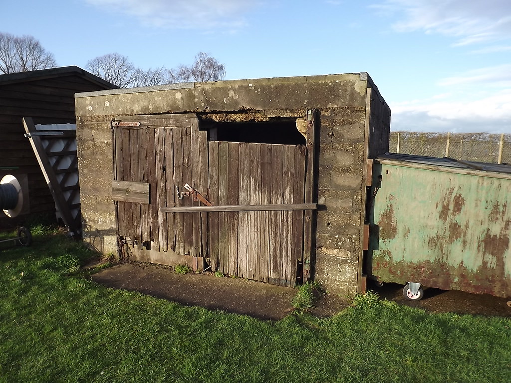 WWII Suffolk Quad Pillbox, Montgomery Road, Ipswich. Flickr
