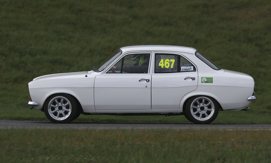 Ford Escort, Peter Dart South Australian Hillclimb Champio… Flickr