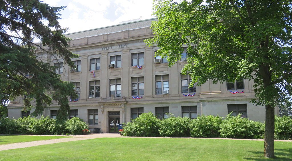 Ashland County Courthouse (Ashland, Wisconsin) The Ashland… Flickr