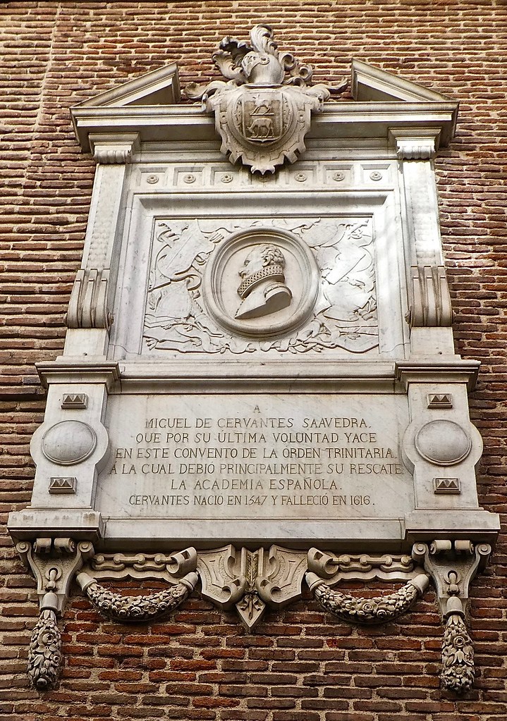 belles lettres Monument commémoratif, façade du couvent de… Flickr