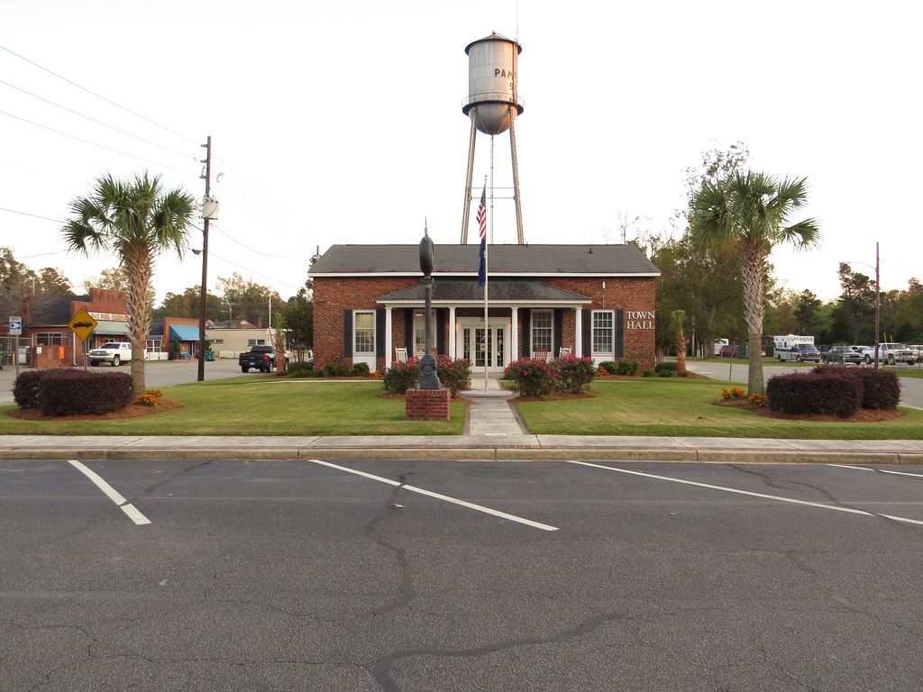 Town Hall, Pamplico, SC Pamplico Town Hall Kevin Thomas Boyd Flickr