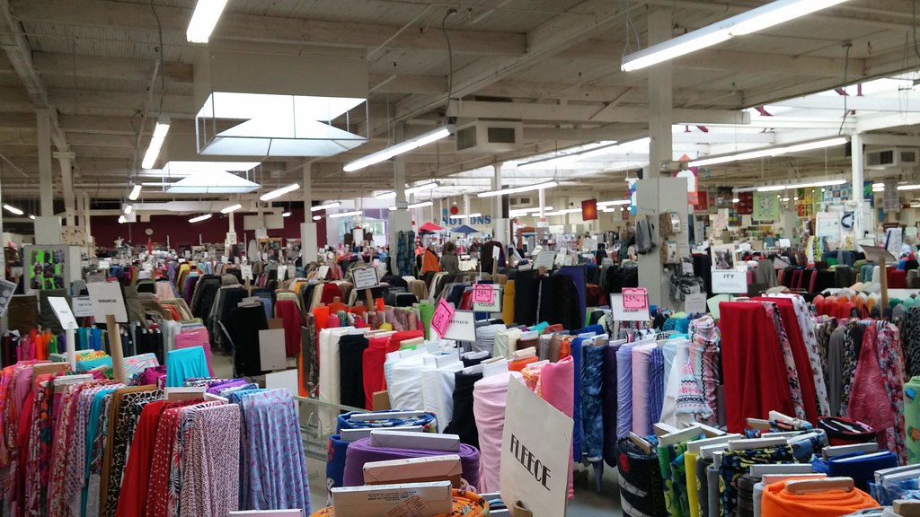 Mill End Store (Milwaukie, Oregon) November 2nd, 2018 Flickr