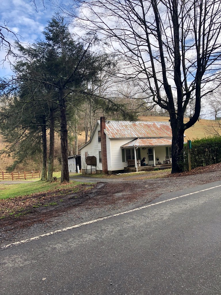 Old Settlement Road, ster, NC Warren LeMay Flickr