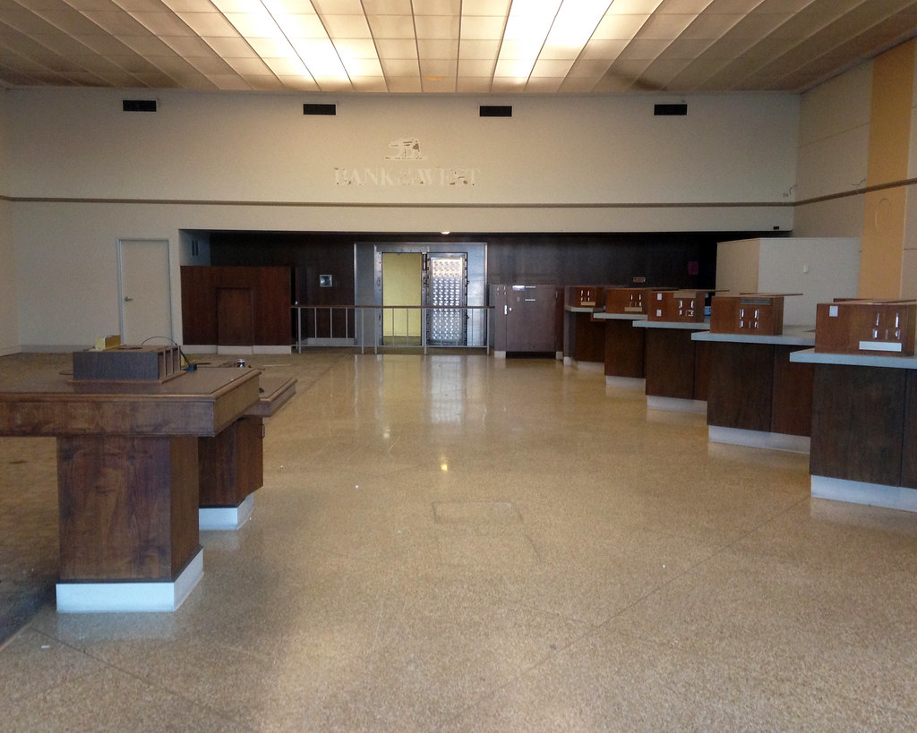 3888 Stevens Creek Boulevard a photo on Flickriver