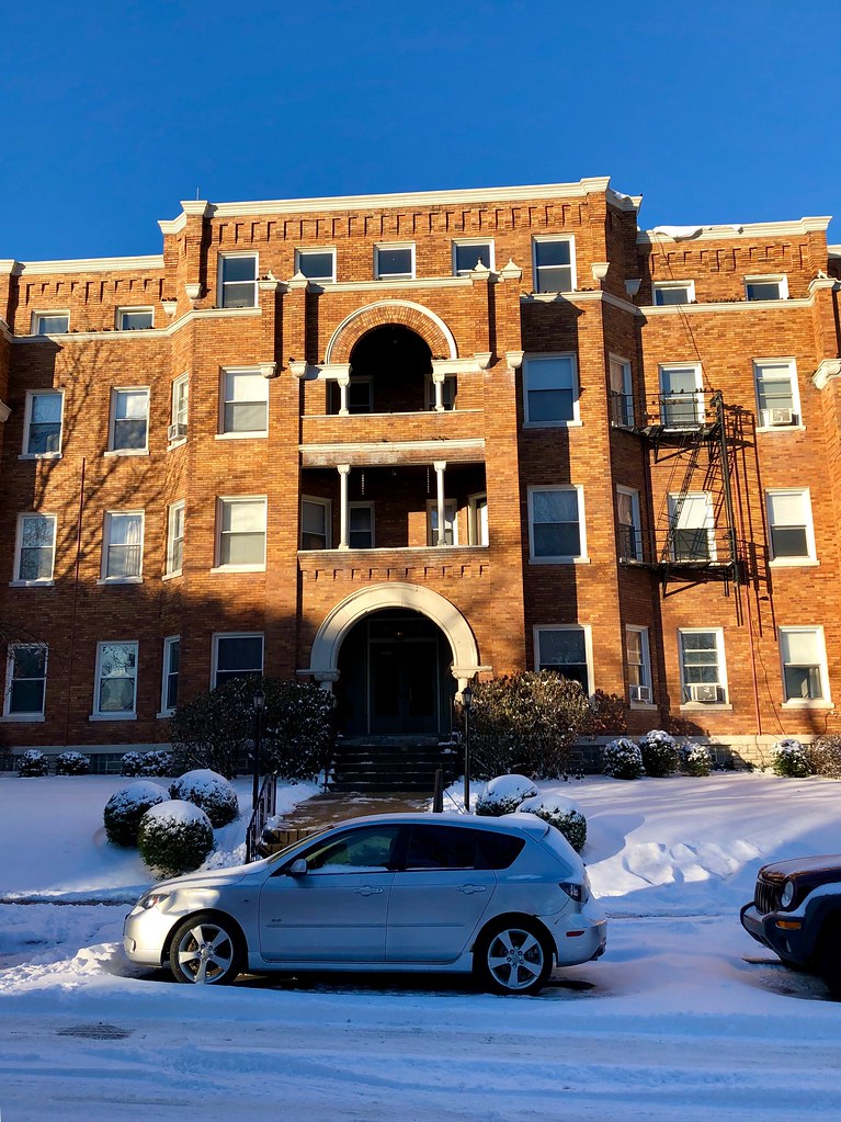 The Rutland Apartments, Clifton, Cincinnati, OH Warren LeMay Flickr