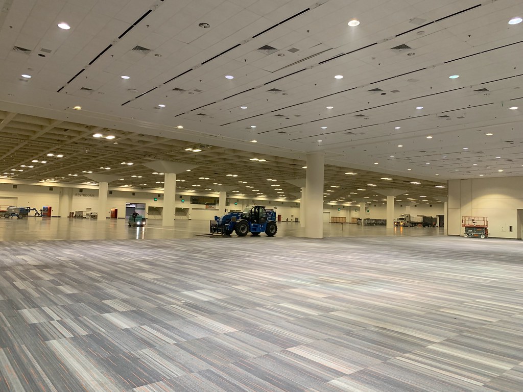 MoscNorth P3Halls D (16) Moscone North's expanded exhibit … Flickr