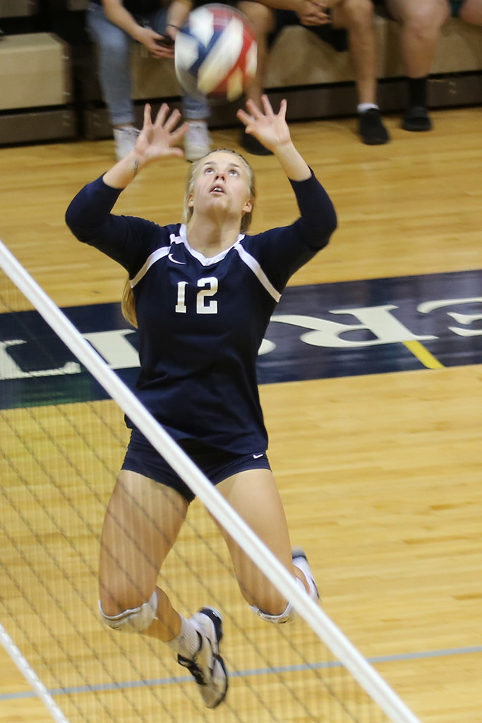 2018 Volleyball Senior Night vs. Avila Flickr