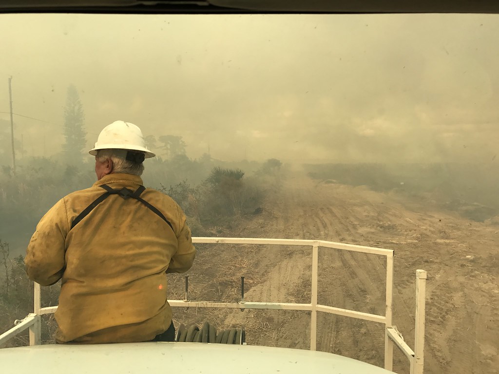 Mecca Farms Prescribed Burn SFWMD staff conducted a 1,500 … Flickr