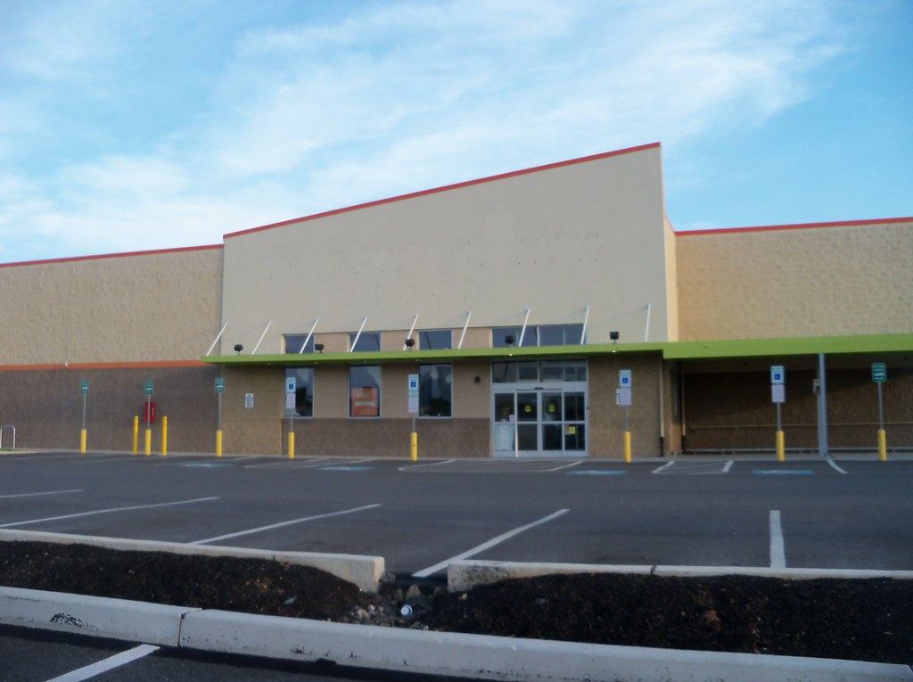 Bottom Dollar Philadelphia, PA (South) 3000 Grays Ferry … Flickr