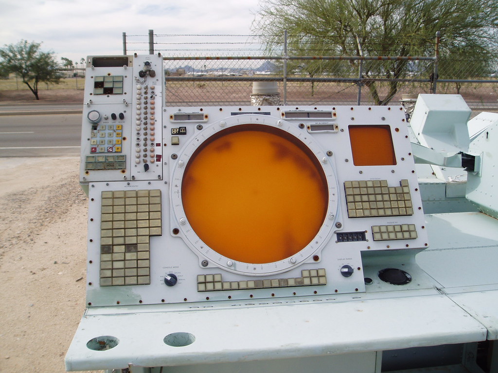Surplus radar scope, Tucson, AZ a photo on Flickriver