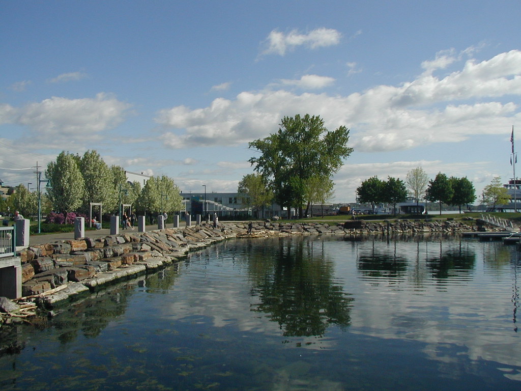 Burlington Waterfront Lake Champlain, Burlington, VT. Flickr